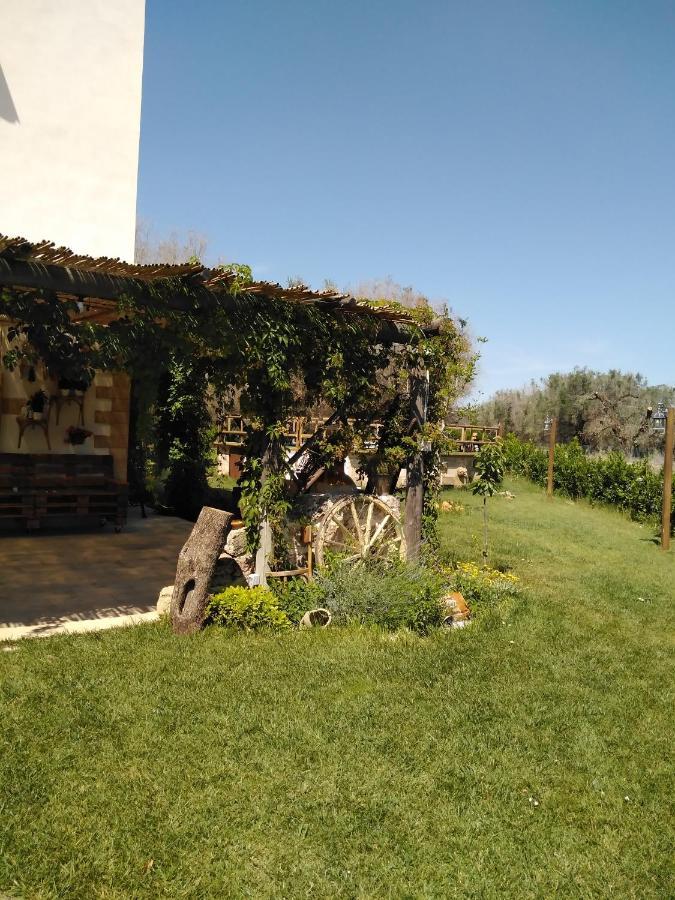 Masseria Li Vecchi Squinzano Εξωτερικό φωτογραφία