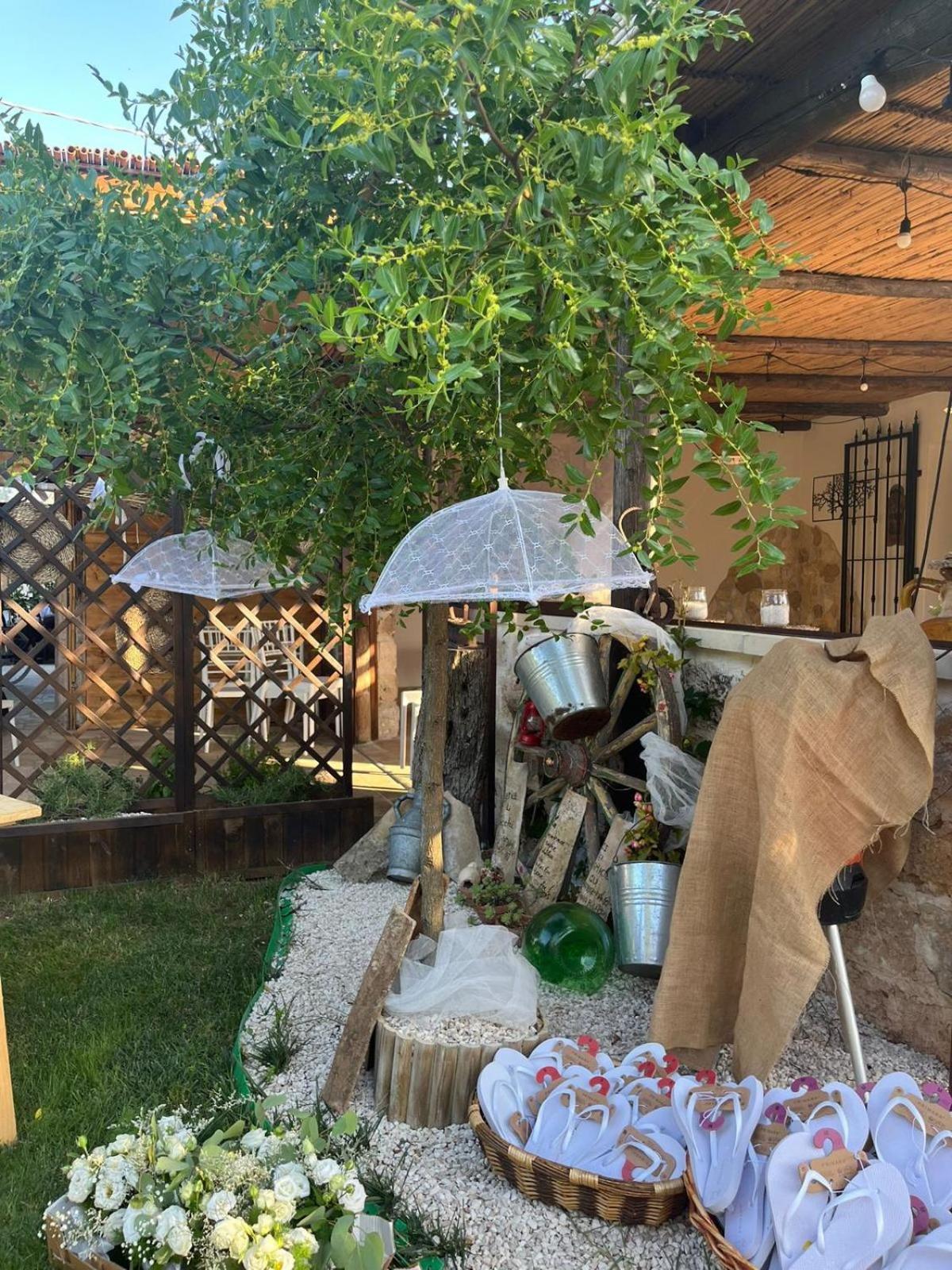 Masseria Li Vecchi Squinzano Εξωτερικό φωτογραφία